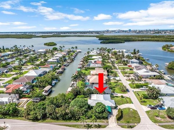 401 Panay AVE , NAPLES, FL 34113