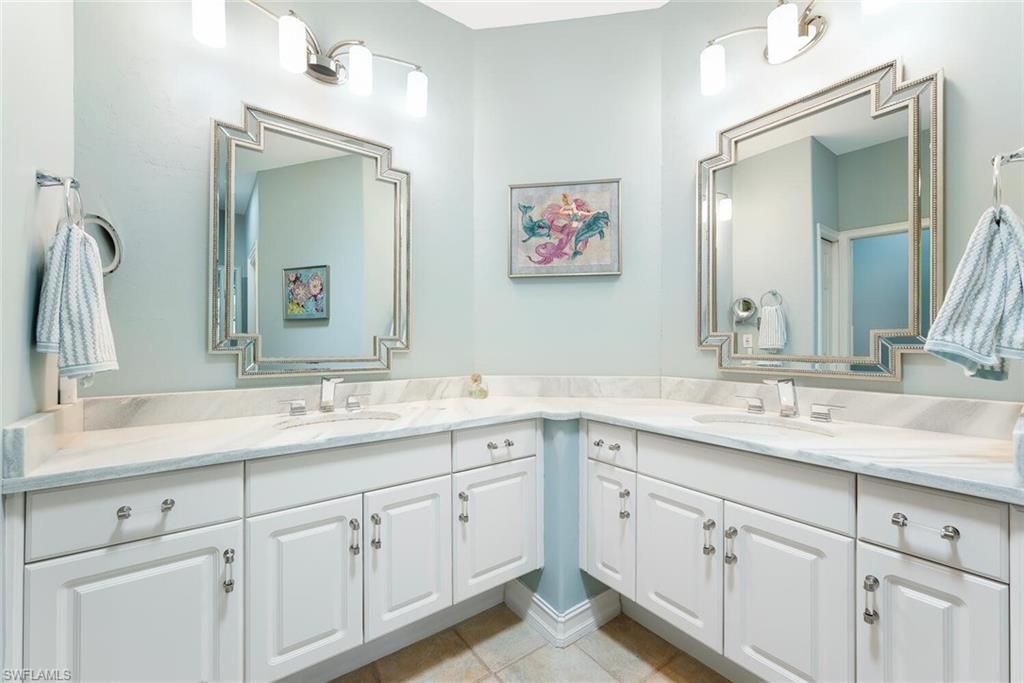 682 Catamaran Ct, Naples, FL 34110 Photo