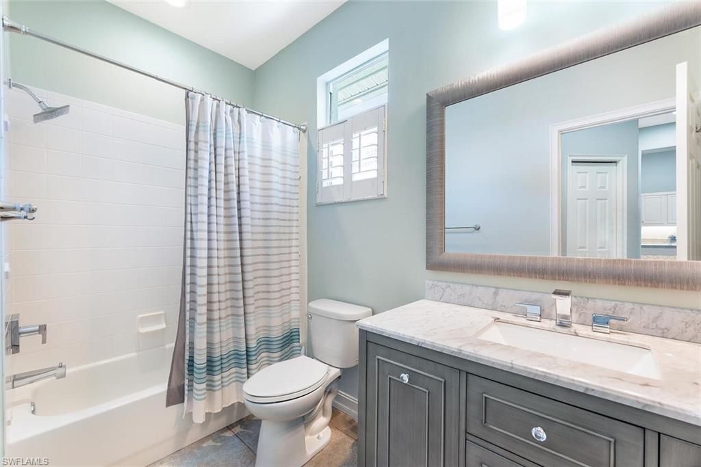 682 Catamaran Ct, Naples, FL 34110 Photo