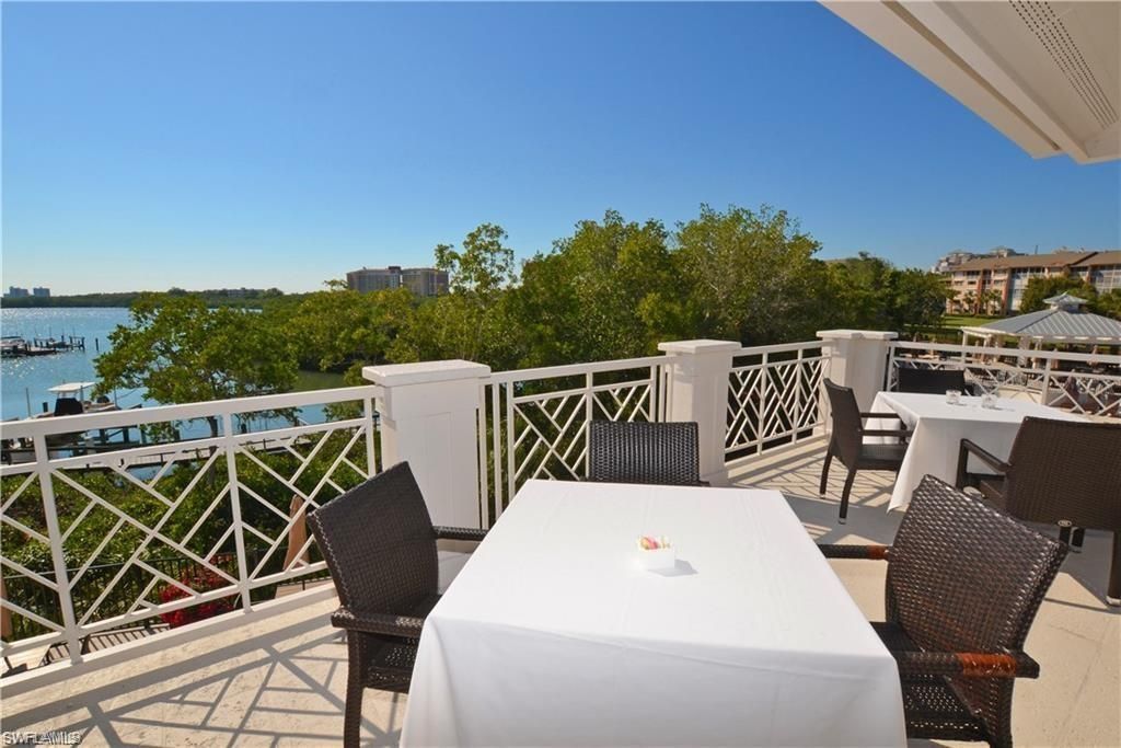 682 Catamaran Ct, Naples, FL 34110 Photo