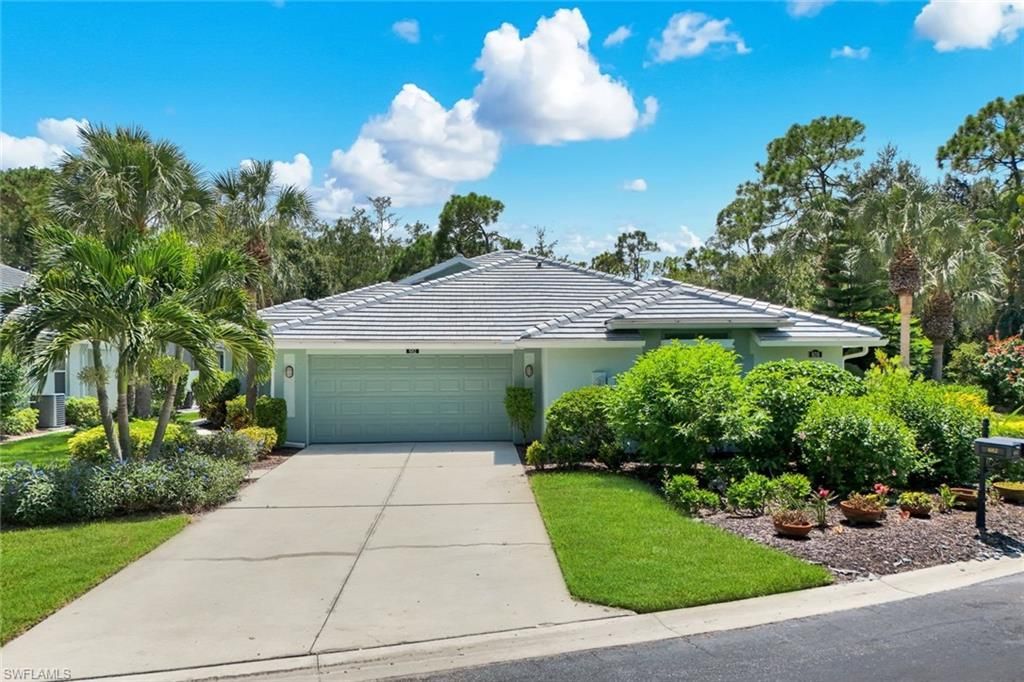 682 Catamaran Ct, Naples, FL 34110 Photo