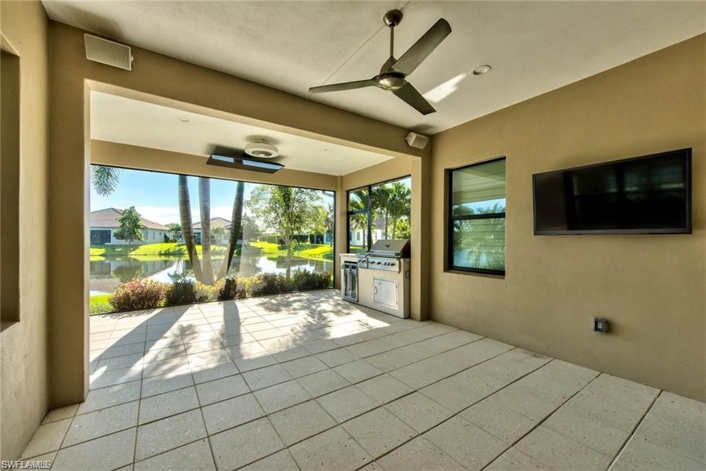 9336 Woodhurst Dr , Naples, FL 34120 Photo