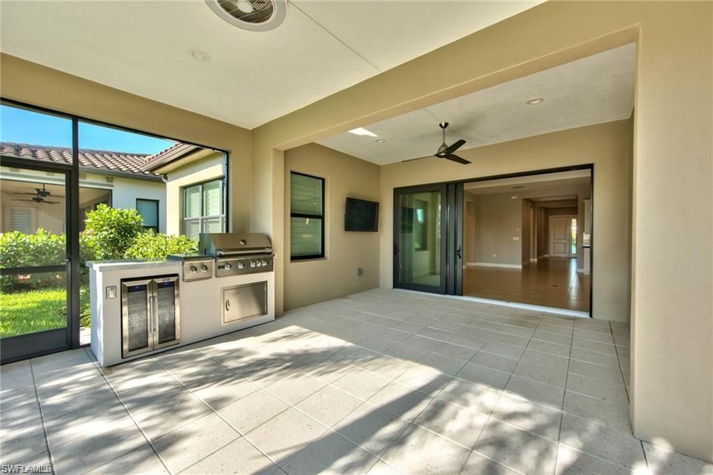 9336 Woodhurst Dr , Naples, FL 34120 Photo