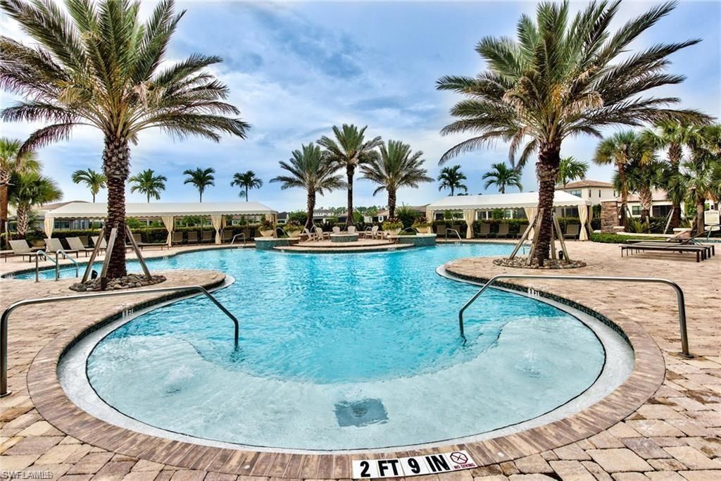 9336 Woodhurst Dr , Naples, FL 34120 Photo