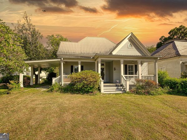 706 S Railroad Street, Shady Dale, GA 31085