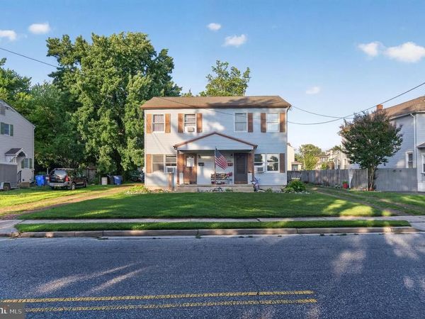707 N FORKLANDING ROAD, MAPLE SHADE, NJ 08052