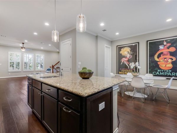 1036 Highknoll LN, Georgetown, TX 78628