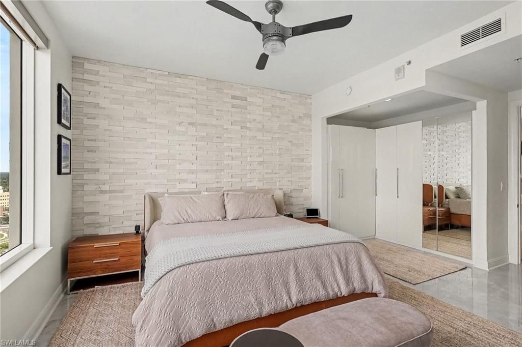 2090 W 1st St, Unit E2505, Fort Myers, FL 33901 Photo
