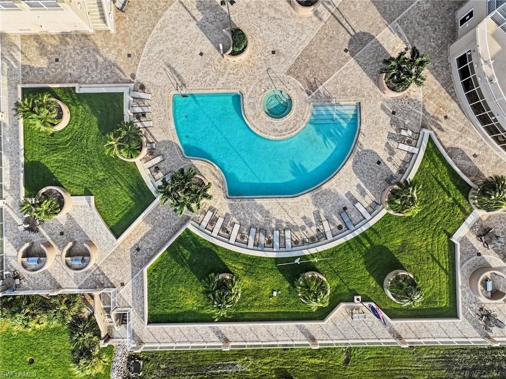 2090 W 1st St, Unit E2505, Fort Myers, FL 33901 Photo
