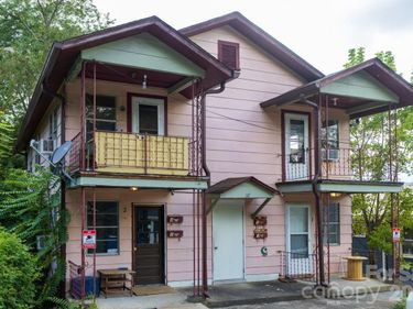 37 Water Street , Asheville, NC 28801