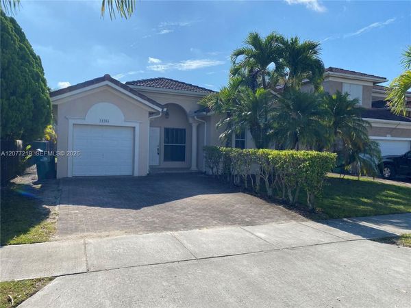 14503 SW 158th Ct , Miami, FL 33196