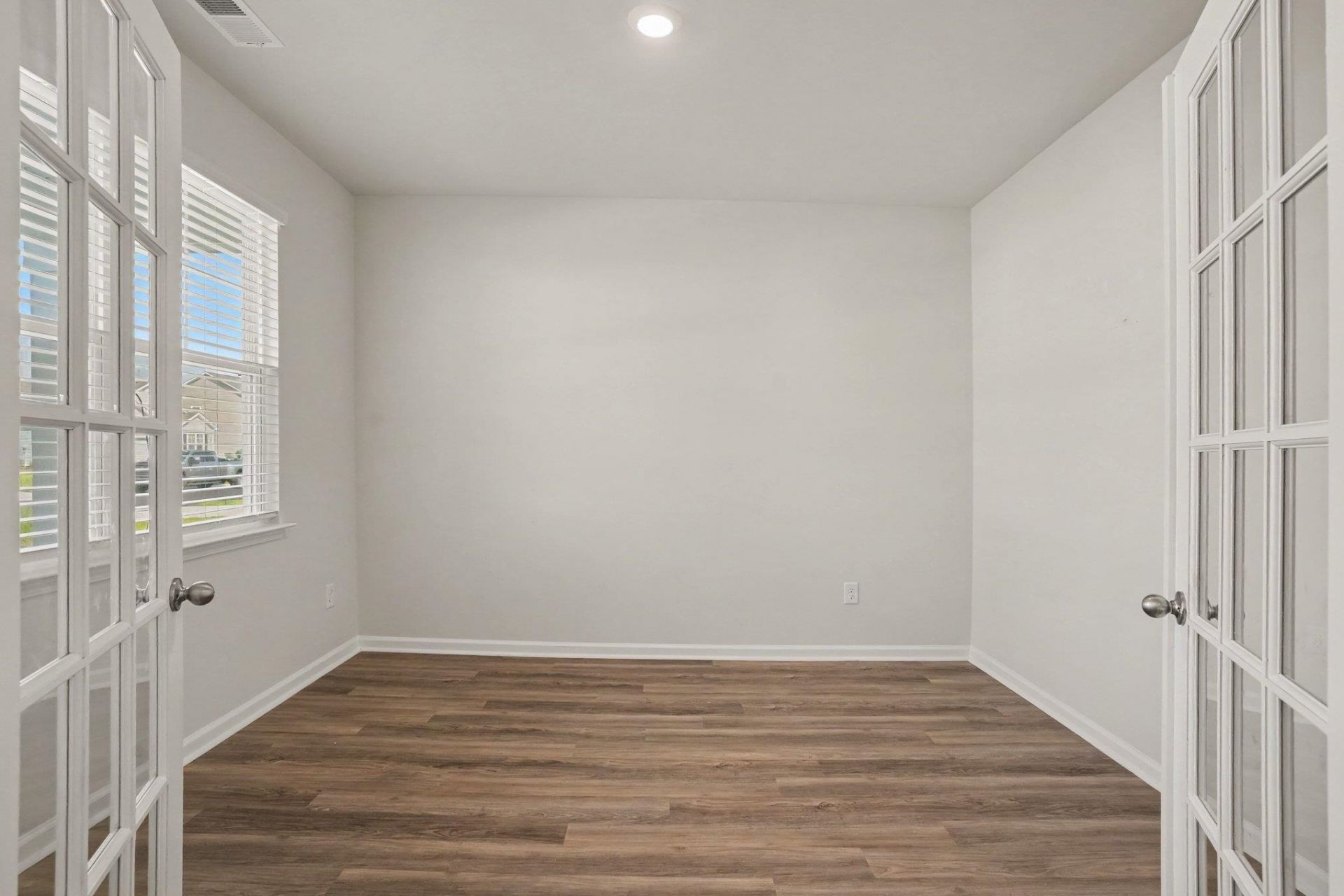 5130 Yellowstone Dr. Photo 14