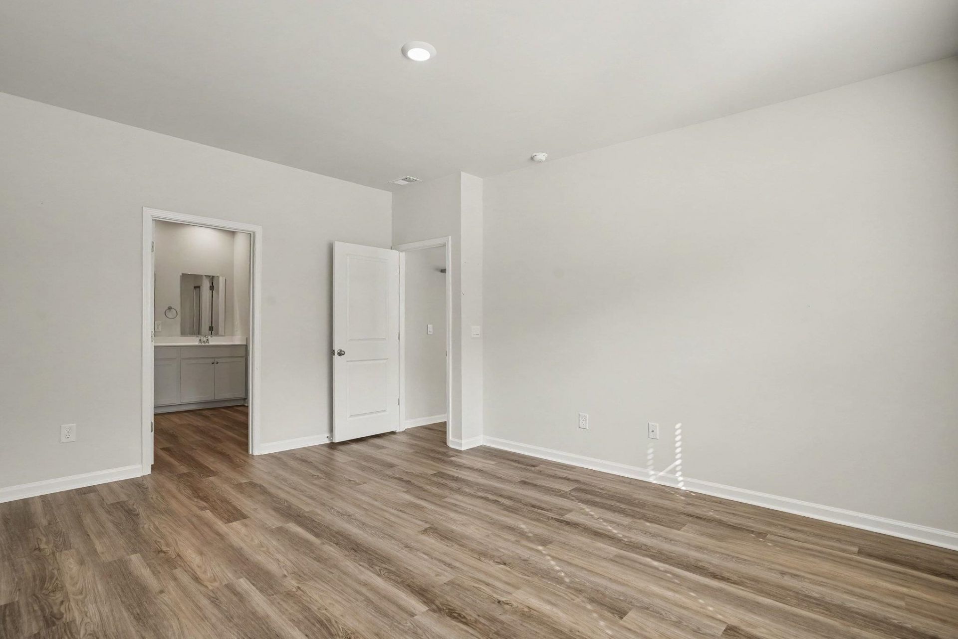 5130 Yellowstone Dr. Photo 17