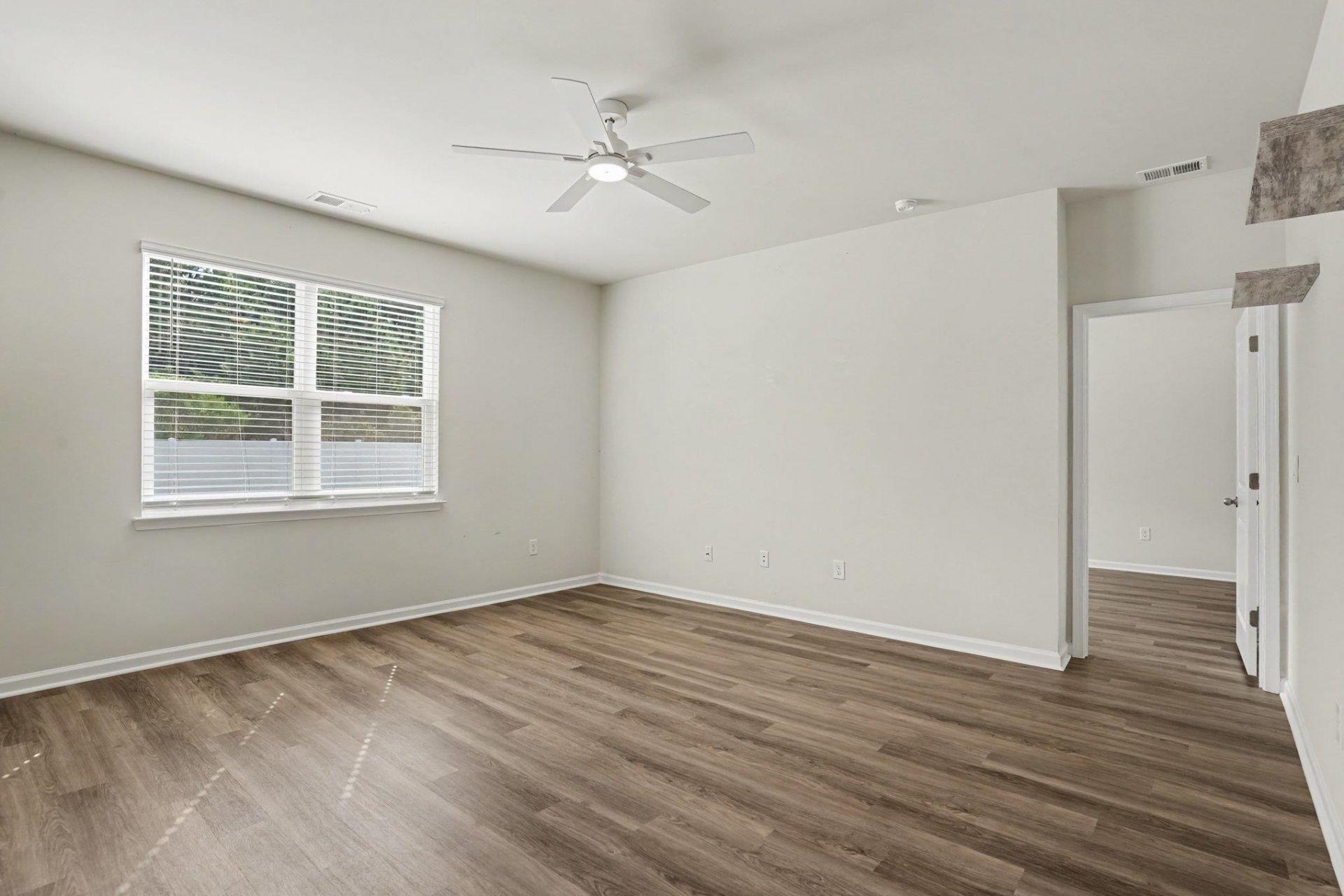 5130 Yellowstone Dr. Photo 7
