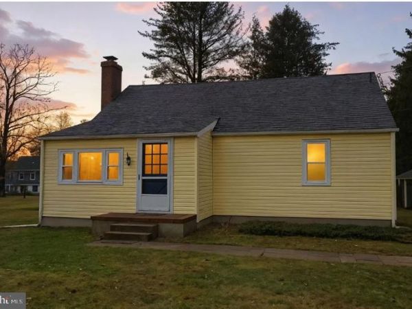 131 CRUSHER ROAD, HOPEWELL, NJ 08525