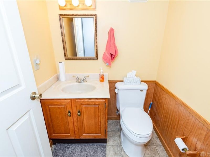 895 Olde Farm Court, Vandalia, OH 45377 Photo 8