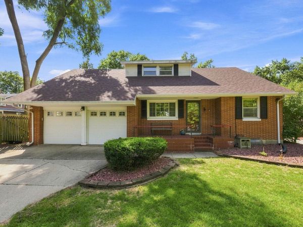 1436 Carrington Street, Janesville, WI 53546