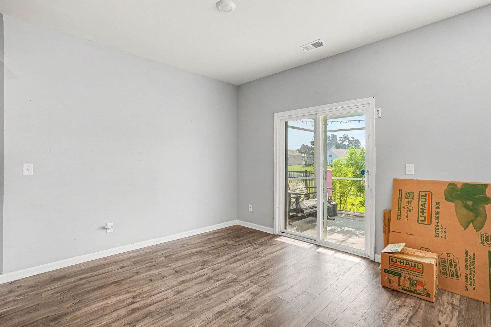 2004 Musgrove Mill Way Photo 9