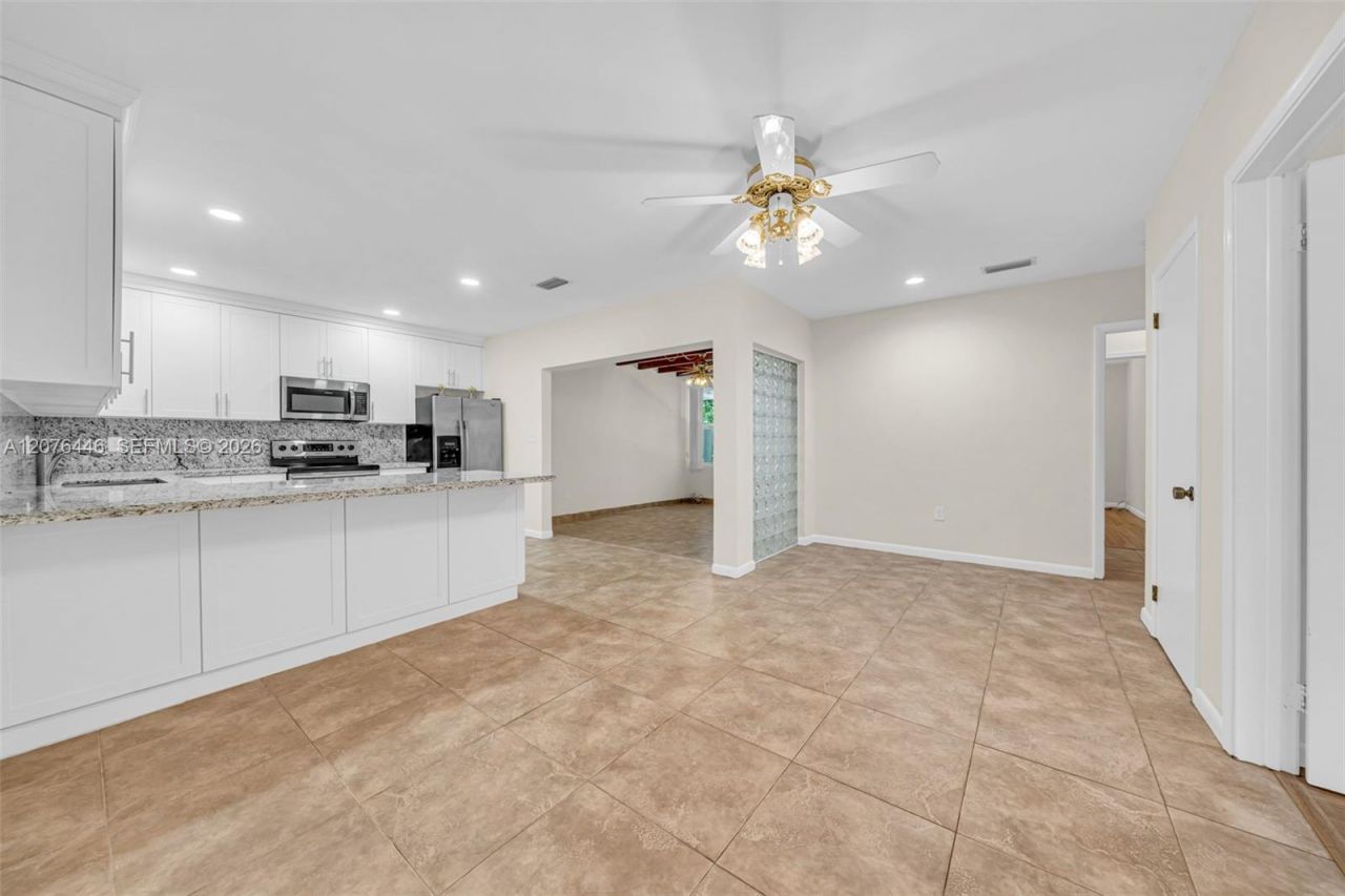 11600 SW 81st Rd , Unit 11600, Pinecrest, FL 33156 Photo