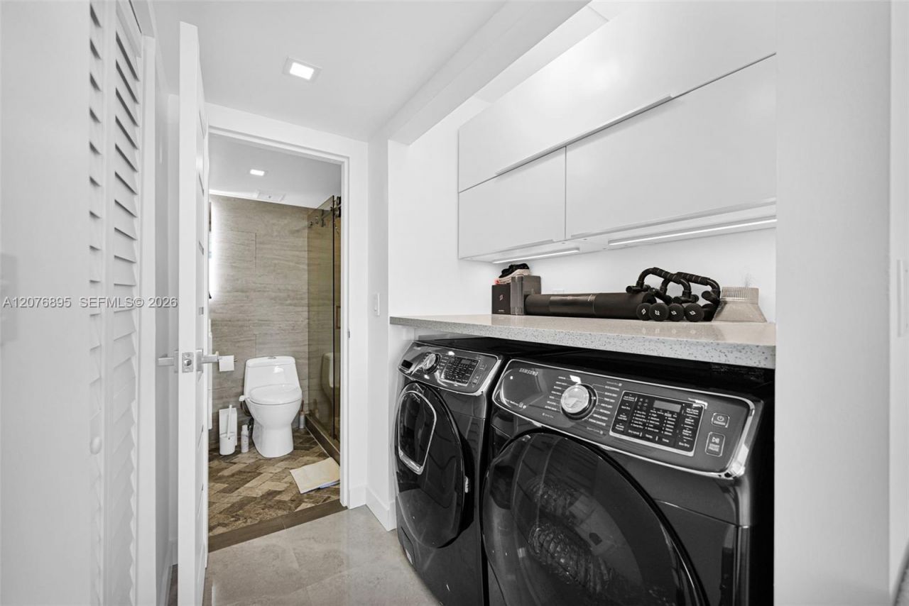 7601 E Treasure Dr, Unit 1419, North Bay Village, FL 33141 Photo