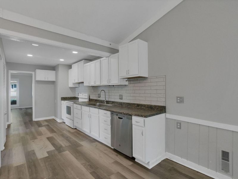 2515 Swansea Road, Columbus, OH 43221 Photo 19