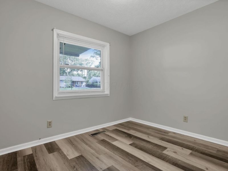 2515 Swansea Road, Columbus, OH 43221 Photo 38