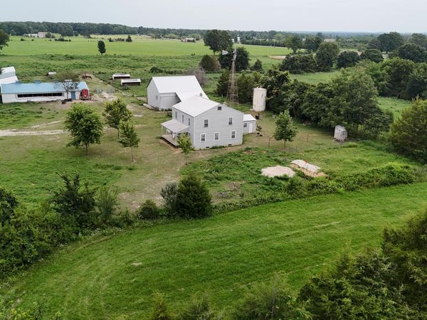 638 Centerpoint Road , Seymour, MO 65746