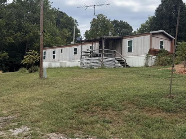 1435 Route Nn , Goodman, MO 64843