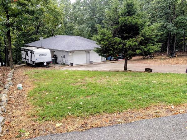 166 Queensberry Road , Branson West, MO 65737