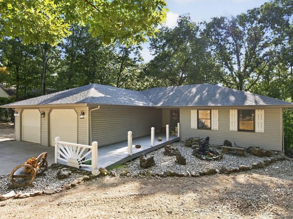 166 Queensberry Road, Branson West, MO 65737