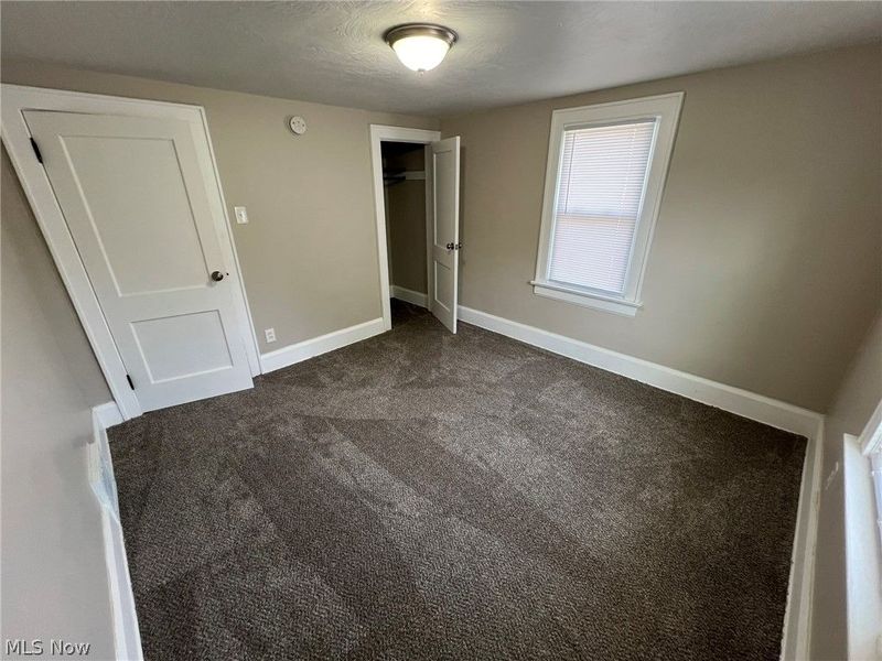 784 Rosamond Avenue, Akron, OH 44307 Photo 14