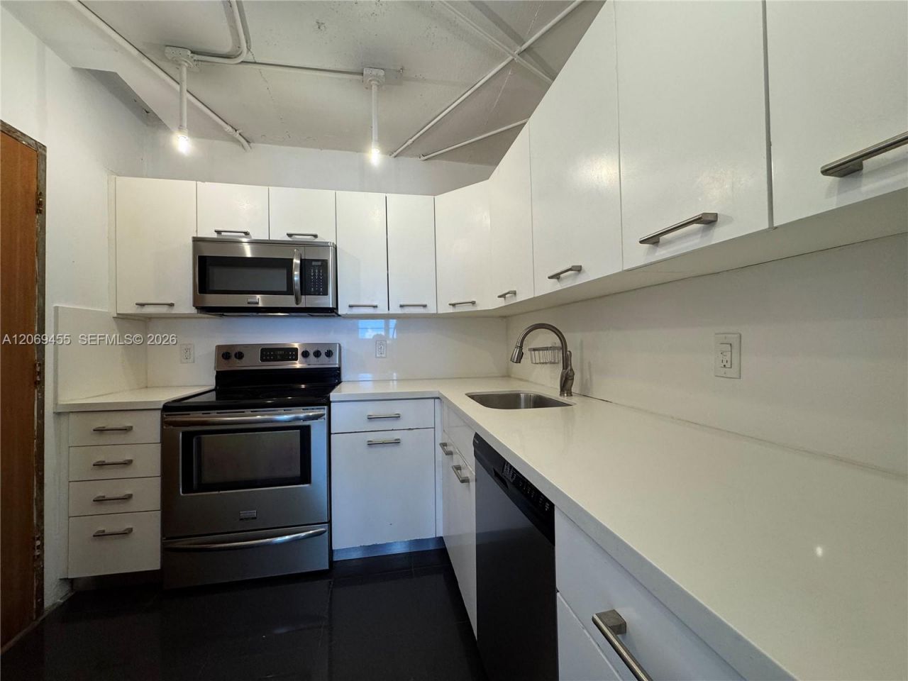 800 West Ave, Unit 734, Miami Beach, FL 33139 Photo