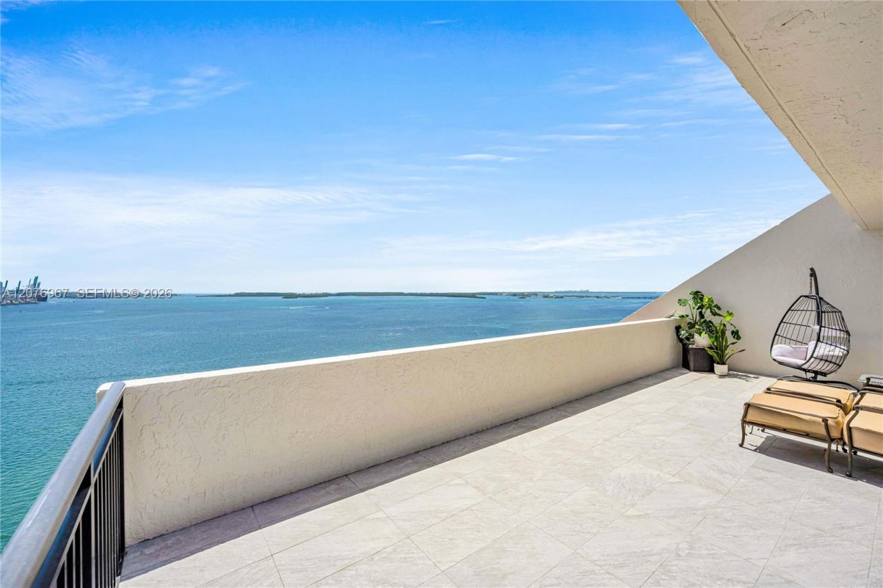 540 Brickell Key Dr , Unit 1820, Miami, FL 33131 Photo