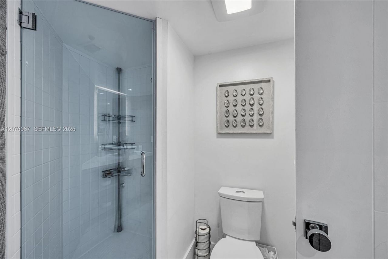 540 Brickell Key Dr , Unit 1820, Miami, FL 33131 Photo
