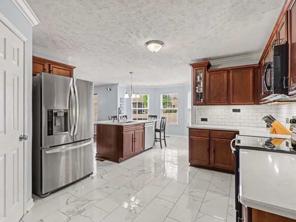 107 Seven Springs Dr , Mount Juliet, TN 37122