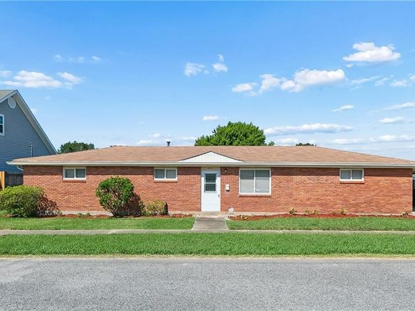 1612 TAFT Park , Metairie, LA 70001