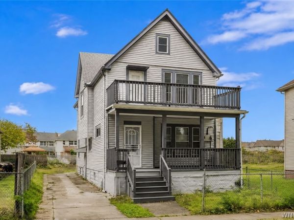 22 Cornwall Avenue , Buffalo, NY 14215