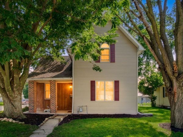 602 S Wayne Street, Saint Marys, OH 45885