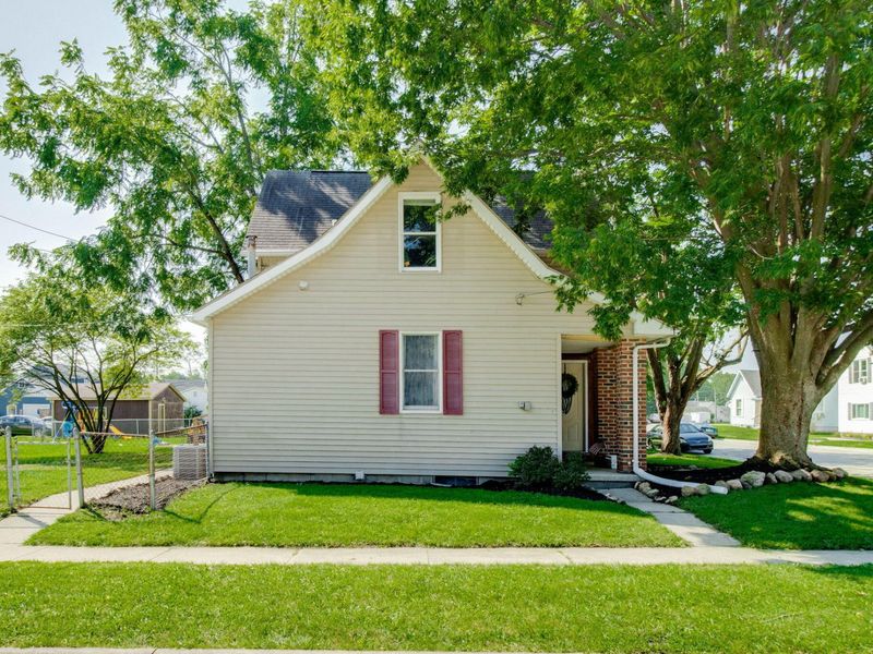 602 S Wayne Street, Saint Marys, OH 45885 Photo 4