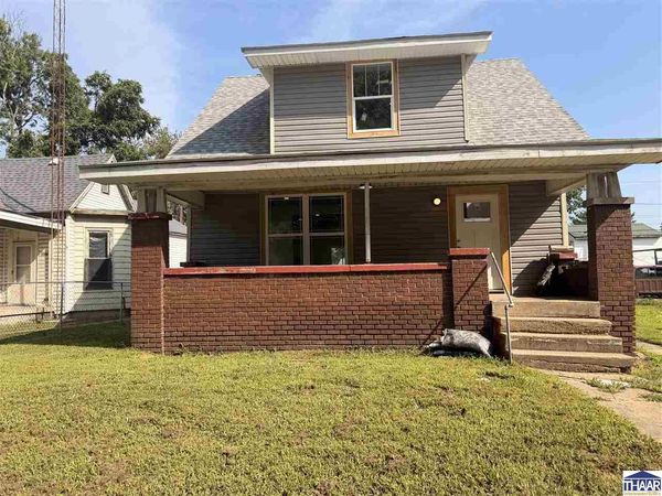 2118 Locust Street, Terre Haute, IN 47807