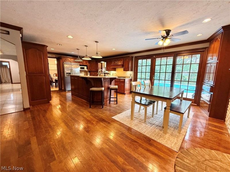 151 Powells Lane, Wintersville, OH 43953 Photo 3