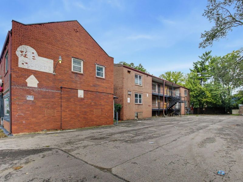 1084-1086 E Hudson Street, Columbus, OH 43211 Photo 12