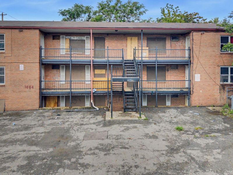 1084-1086 E Hudson Street, Columbus, OH 43211 Photo 5