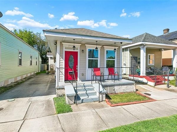 2538 CLEVELAND Avenue , New Orleans, LA 70119