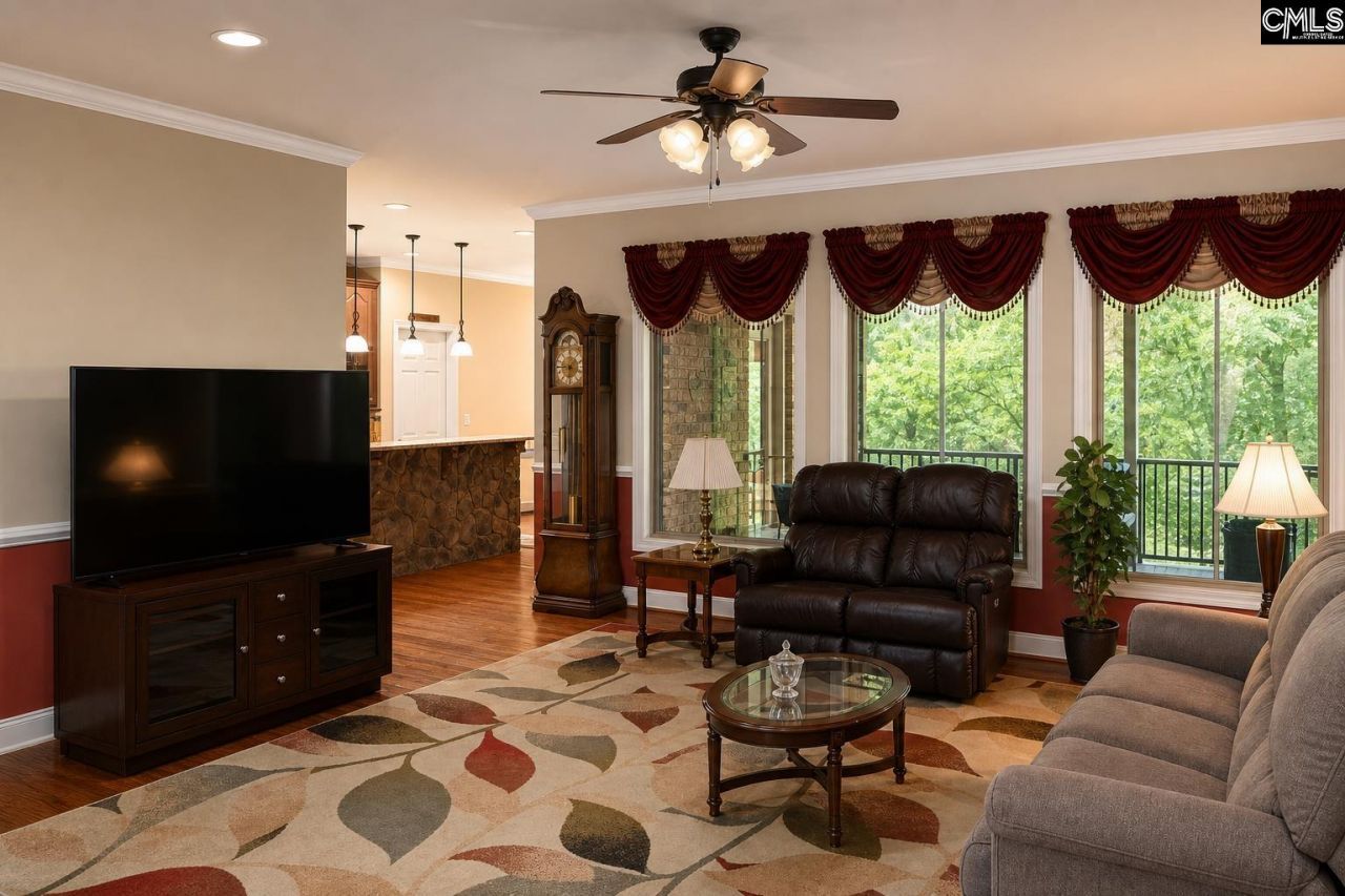 152 Summer Breeze Drive  Photo 11