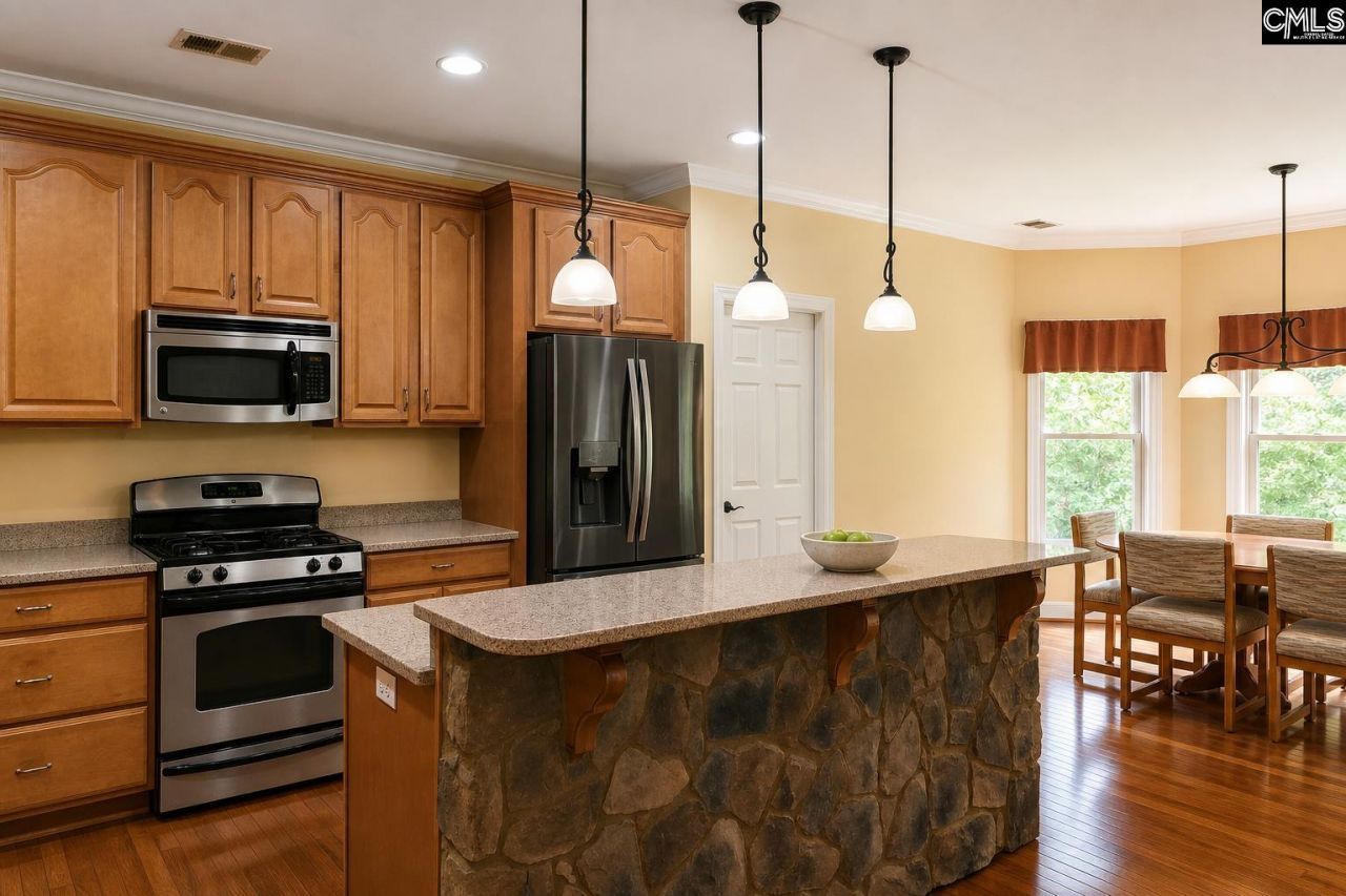 152 Summer Breeze Drive  Photo 13