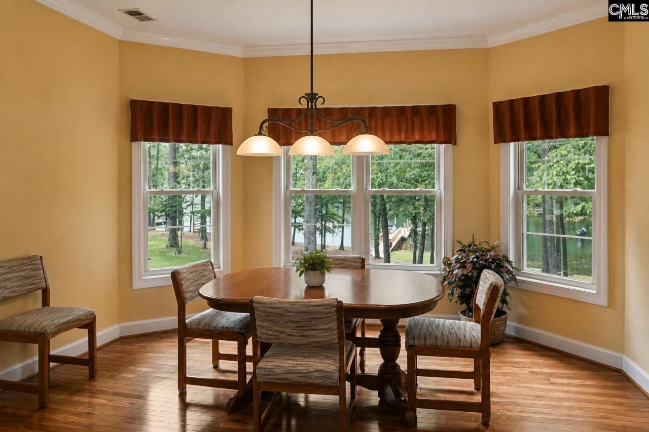 152 Summer Breeze Drive  Photo 17