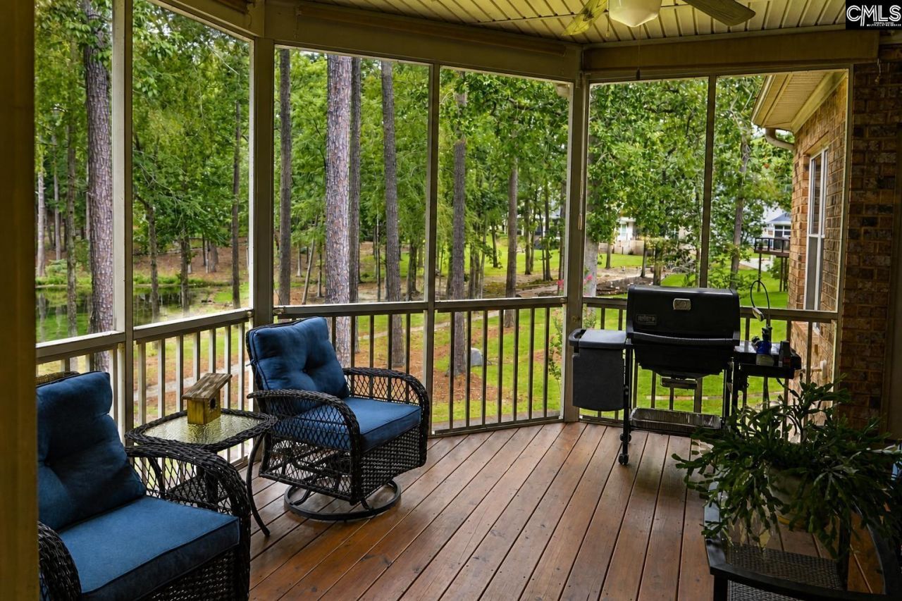 152 Summer Breeze Drive  Photo 19