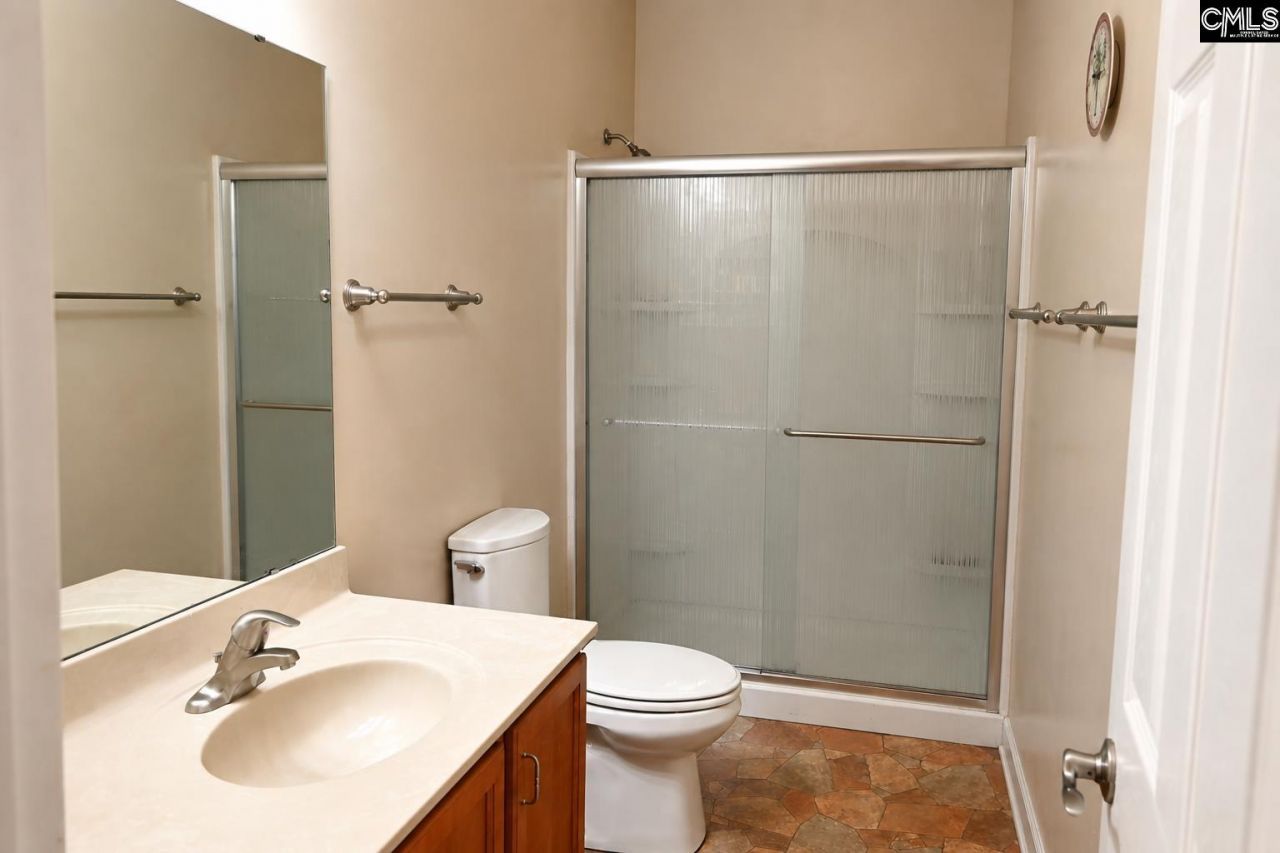 152 Summer Breeze Drive  Photo 38
