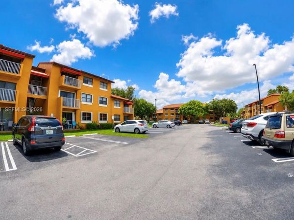 15630 SW 80th St , Unit I-210, Miami, FL 33193